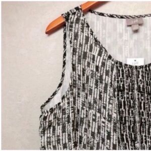 Black & White Sleeveless Shift Dress Petite